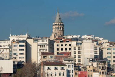 Galata Kulesi, Istanbul, Türkiye. Haliç defne su bir manzara. Güneşli bir gün. Metin alanı. Açık atış