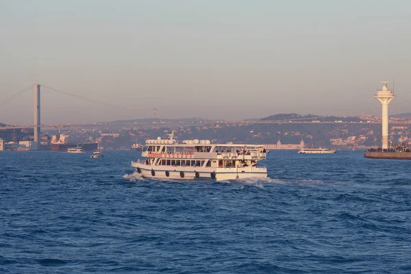 Istanbul Marmara Denizi Üzerinden Boğaz Boğaz Yoluyla Asma Köprü Avrupa — Stok fotoğraf