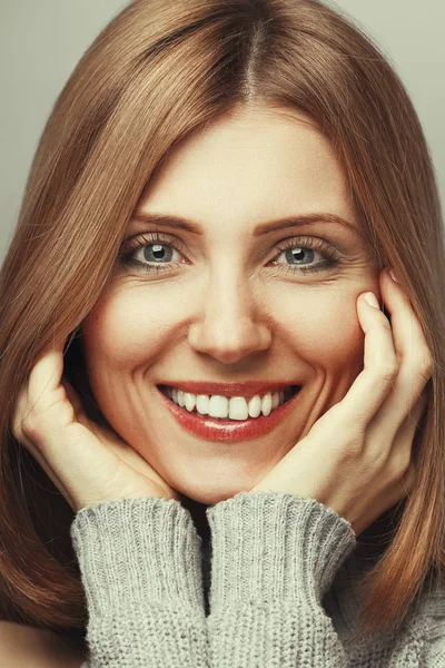 Chica de al lado, Mi bella dama, Un millón de dólares concepto de sonrisa . — Foto de Stock