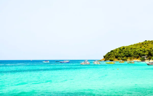 Vattenskoter Ett Soligt Hav Vackra Tropiska Havet Suddig Bakgrund Koh — Stockfoto