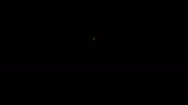 Parlak neon işareti kalp.