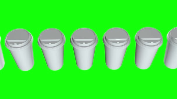 Einweg-Kaffeetassen. Reihe leerer Papierbecher mit Plastikdeckel — Stockvideo