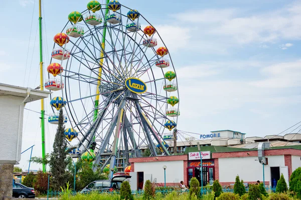 Nessebar Bulgaria August 2018 Ferris Wheel Shore — Stock Photo, Image