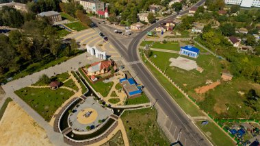 Vinnytsia Ukrayna - 22 Eylül 2018: Trostianec merkezi şehir. Havadan görünümü.