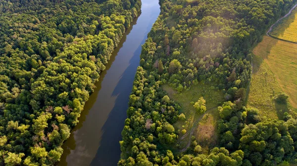 Vista Aérea Campos Bosque Río Hermoso Paisaje Naturaleza — Foto de Stock