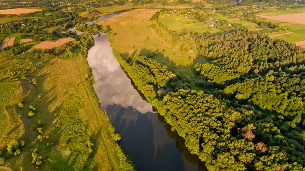 Vista Aérea Campos Bosque Río Hermoso Paisaje Naturaleza — Foto de Stock