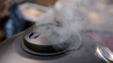 Barbekü Izgara dumanı. Close.