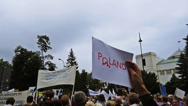 Polonya Parlamentosu, 26 Mayıs 2018, Varşova, Polonya önünde protesto