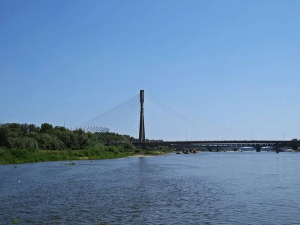 Most Świętokrzyski Jak Widać Brzegu Plaży Rzeki Wisły — Zdjęcie stockowe