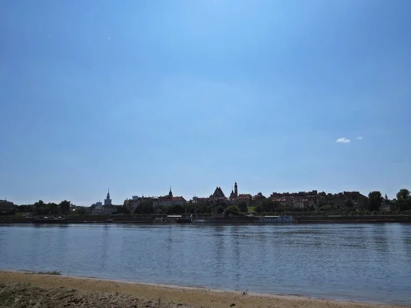 Blick Vom Gegenüberliegenden Ufer Auf Die Warschauer Altstadt — Stockfoto