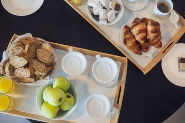 Kontinental kahvaltının en iyi manzarası