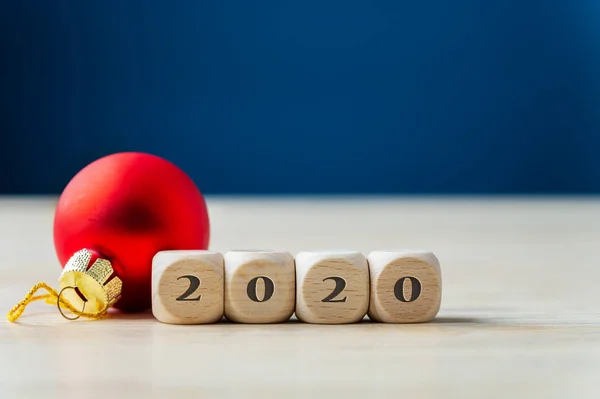 Holiday småsak och 2020 Sign — Stockfoto