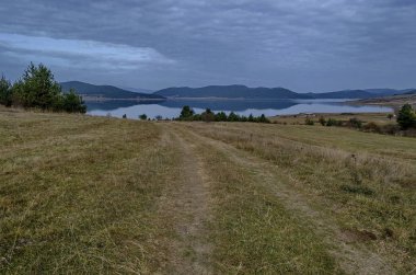 Rodop dağ Bulgaristan'da Batak baraj tatil