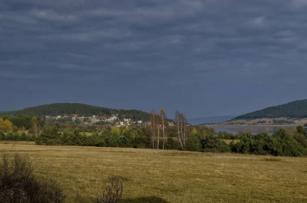 Barragem Batak Com Casas Repouso Montanha Rodopi Bulgária — Fotografia de Stock