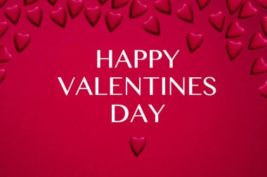 Kırmızı arka plan ile metin Happy Valentine's Day. Sevgililer günü kavramı. Sevgililer günü kart kavramı. 