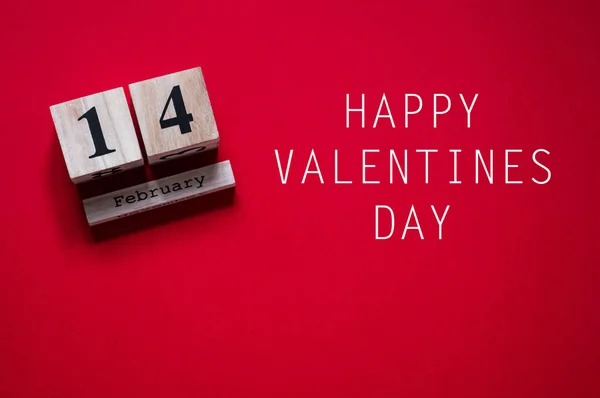 Lutego Czerwone Tło Drewnianymi Kalendarza Pomysł Walentynki Walentynki Dzień Karta — Zdjęcie stockowe