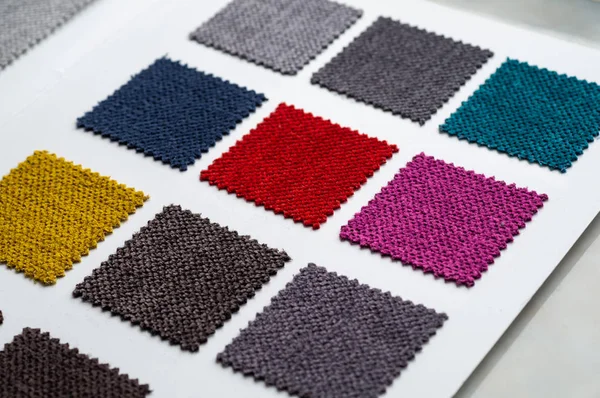 Catálogo de pano multicolorido de fundo de textura de tecido de esteiras, textura de tecido de seda, fundo da indústria têxtil — Fotografia de Stock