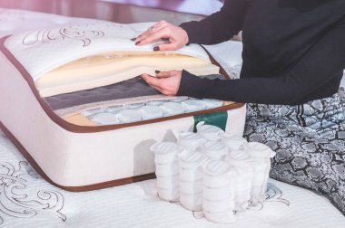 Yatak dolgusu. Hindistan cevizi coir, doğa para lateks lastik, hafıza köpüğü bağımsız bahar