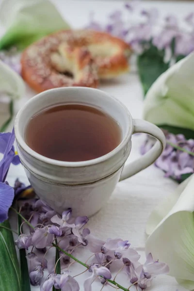 Herbal Tea Wisteria Irises White Callas Gray Background — Stock Photo, Image
