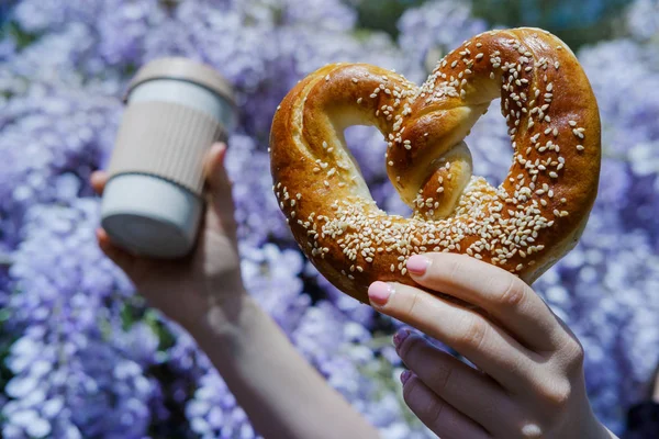 Pretty Blonde Woman Holding Cup Coffee Sweet Pretzel Park Summer — Stock Photo, Image