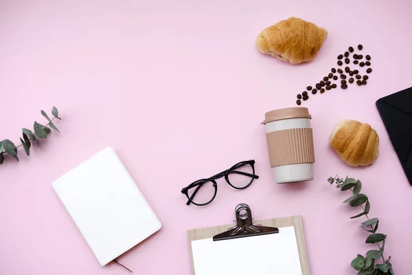 Freelancer Home Office Desk Workspace Blanket Stationery Morning Breakfast Coffee — Stock Photo, Image