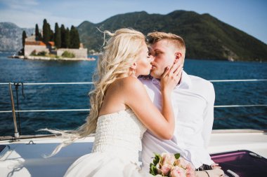 Düğün çift deniz, Karadağ yelken Lüks Yat üzerinde