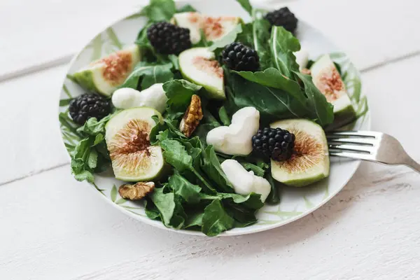 Mozzarella Shape Heart Salad Arugula Figs Blackberry Walnut White Table — Stock Photo, Image