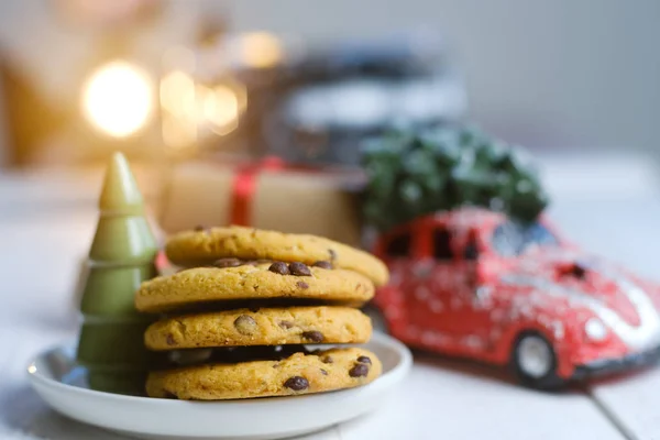 Biscoitos Natal Com Chocolate Cacau Fundo Das Velas — Fotografia de Stock