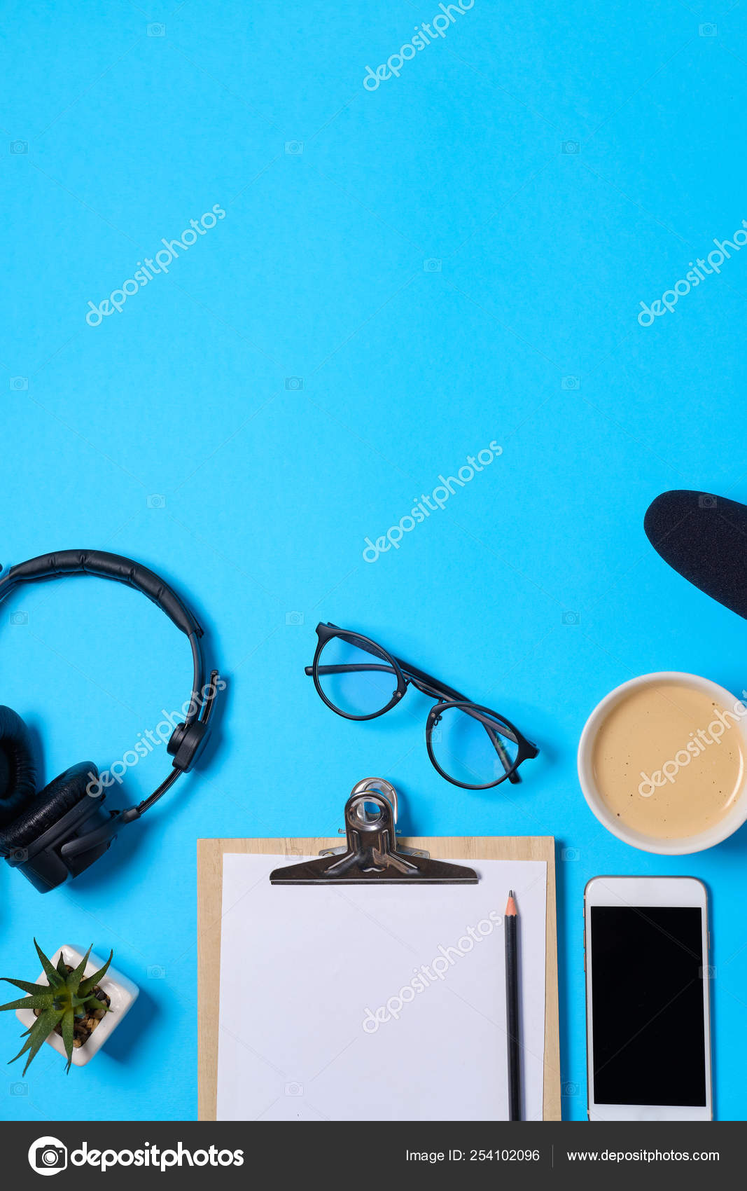 Music or podcast background with headphones, microphone, coffee Stock Photo  by ©Haribol_108 254102096