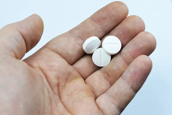 Biz bir doktor tarafından reçete farklı hapları,