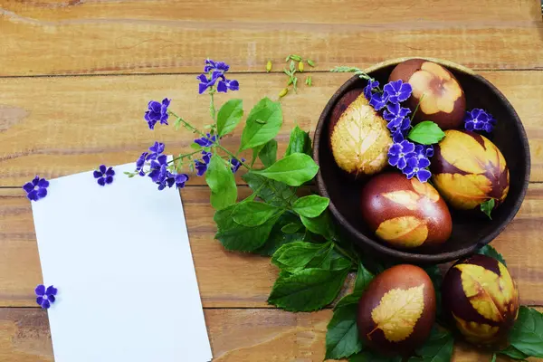 Paskalya, Paskalya için bir desen ile yumurta kızarıklık