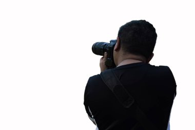 Fotoğrafçı alır resimleri doğa yakınındaki nehre yaz ben