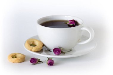 geleneksel Arapça kurabiyeler ile çay fincan. Geleneksel Arap kurabiyeleri. Barazik, Maamol, Ghraybeh (Orta Doğu kurabiye)