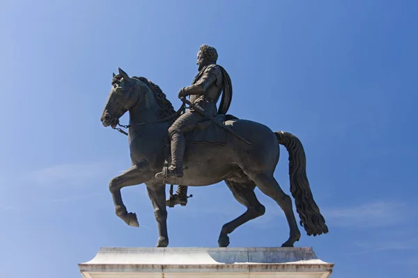 Estatua Ecuestre Enrique Francia Iii Navarra París Imagen de stock