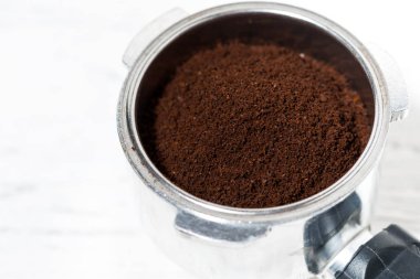 kahve makinesi, closeup yatay için çekilmiş kahve ile sahibi