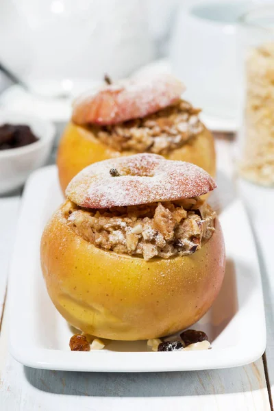 Desayuno Saludable Avena Porcionada Con Pasas Horneadas Manzana Vista Superior — Foto de Stock