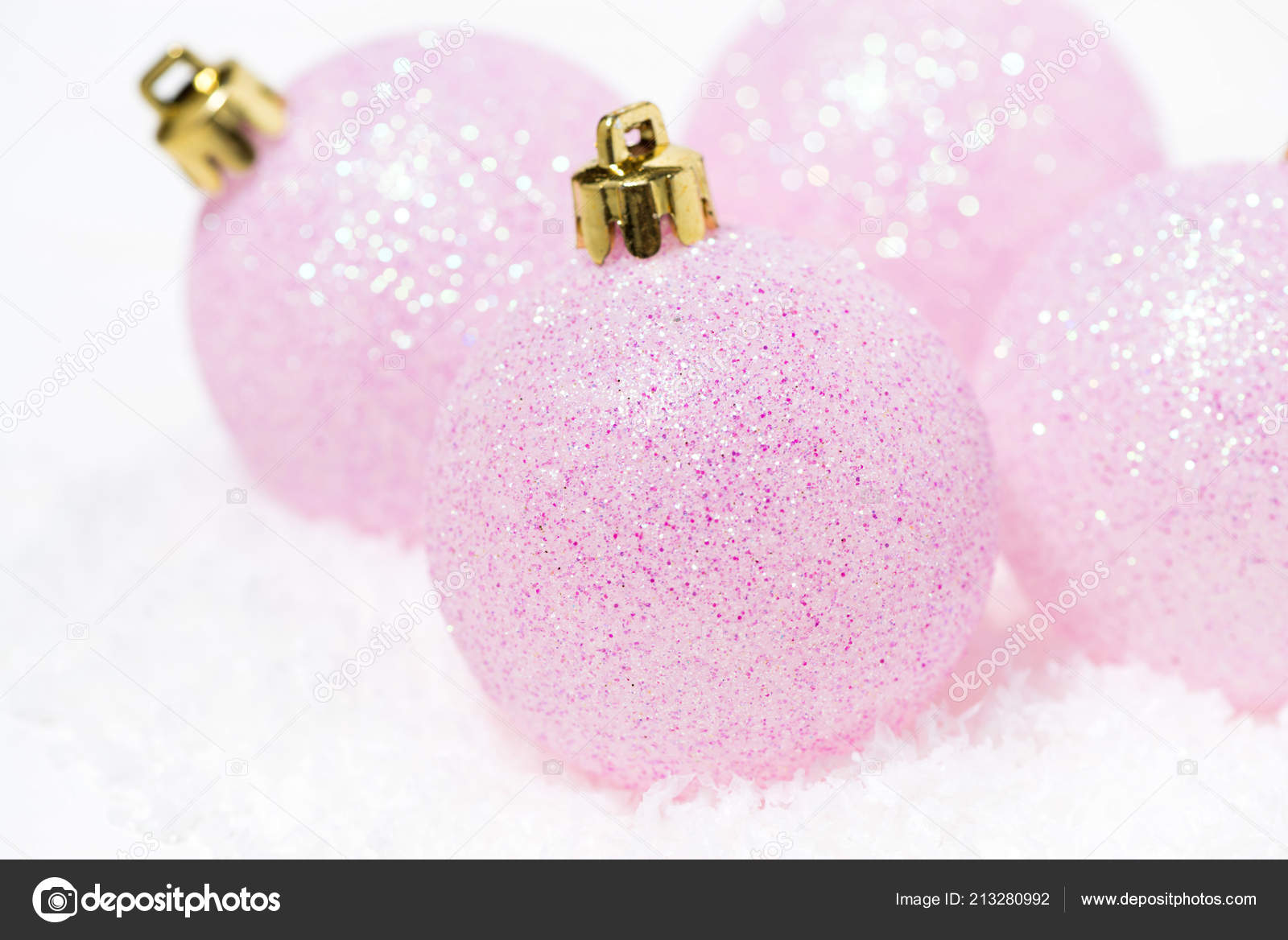 Pink christmas balls in the snow on a white background closeup horizontal — Fotografie od cook inspire