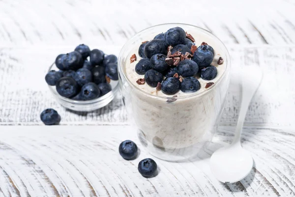 Bircher Muesli Con Mirtilli Freschi Vista Dall Alto Orizzontale — Foto Stock