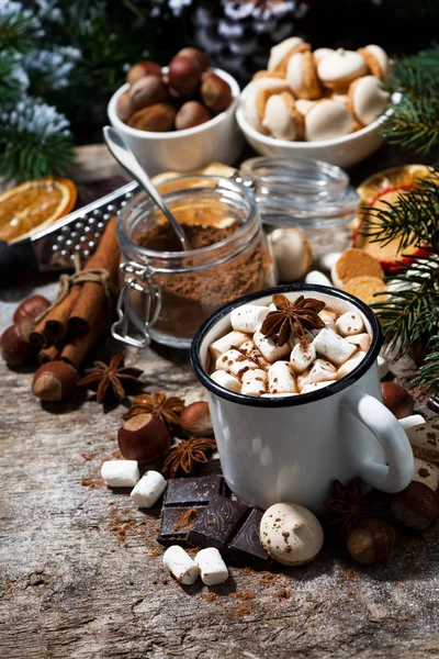 Caneca Chocolate Quente Com Marshmallows Doces Mesa Madeira Vista Superior — Fotografia de Stock