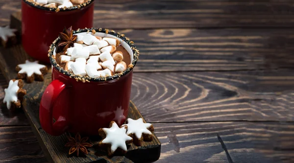 Άνετο Χειμερινό Ποτό Ζεστή Σοκολάτα Marshmallows Στο Ξύλινο Τραπέζι Top — Φωτογραφία Αρχείου