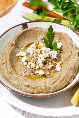 akdeniz meze humus, dikey closeup