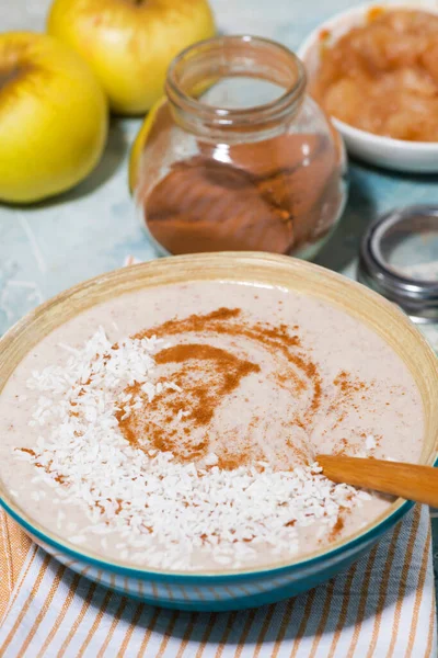 Healthy Linen Porridge Apple Cinnamon Closeup — Stock Photo, Image