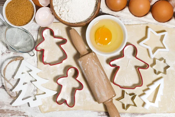 Ingredients Baking Christmas Cookies Table Dough Cookie Cutters Rolling Pin — Stock Photo, Image