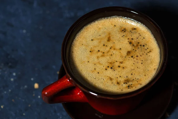Bir Fincan Taze Kahve Yakın Plan — Stok fotoğraf