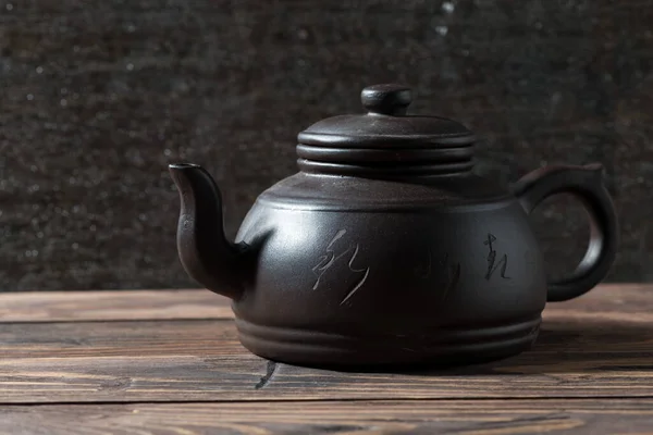 Dark Clay Teapot Wooden Background Horizontal — Stock Photo, Image