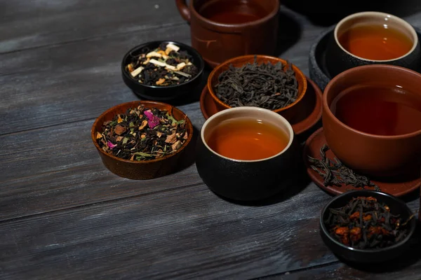 Tea Tasting Different Varieties Wooden Background Closeup — Stock Photo, Image