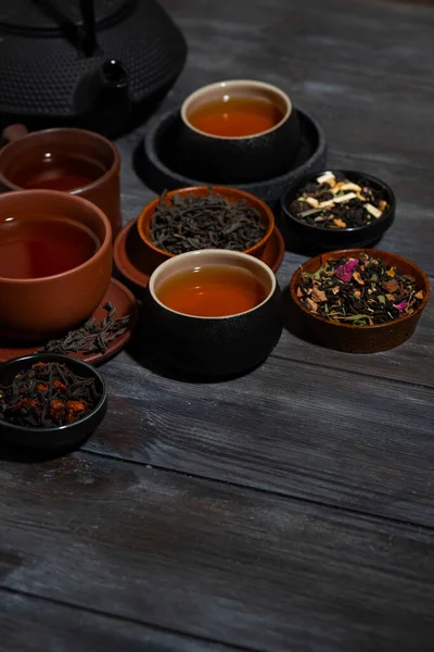 Tea Tasting Different Varieties Vertical Top View — Stock Photo, Image