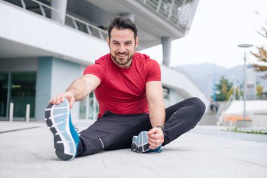 Kasları sıcak bacaklar egzersiz germe yapmak almak