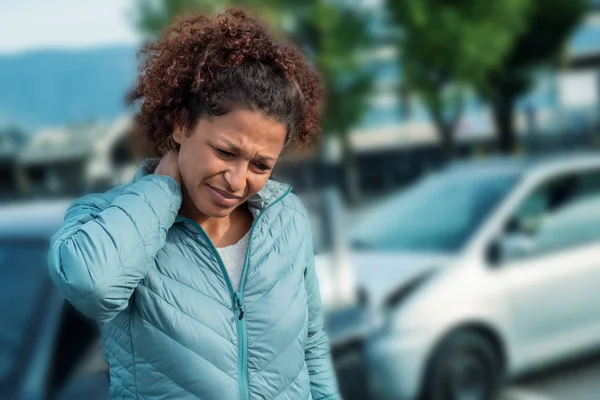 Ból ból szyi po wypadku samochodowym fender bender — Zdjęcie stockowe