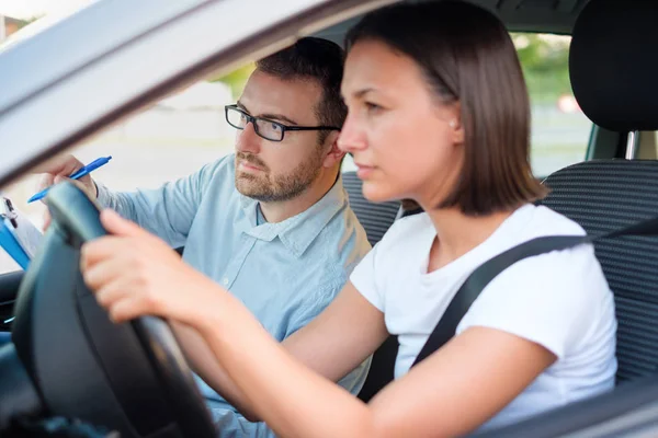 Aprender a conducir un coche. Escuela de conducción — Foto de Stock